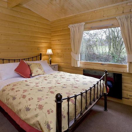 Cherbridge Lodges - Riverside Lodges, Short Lets Οξφόρδη Εξωτερικό φωτογραφία