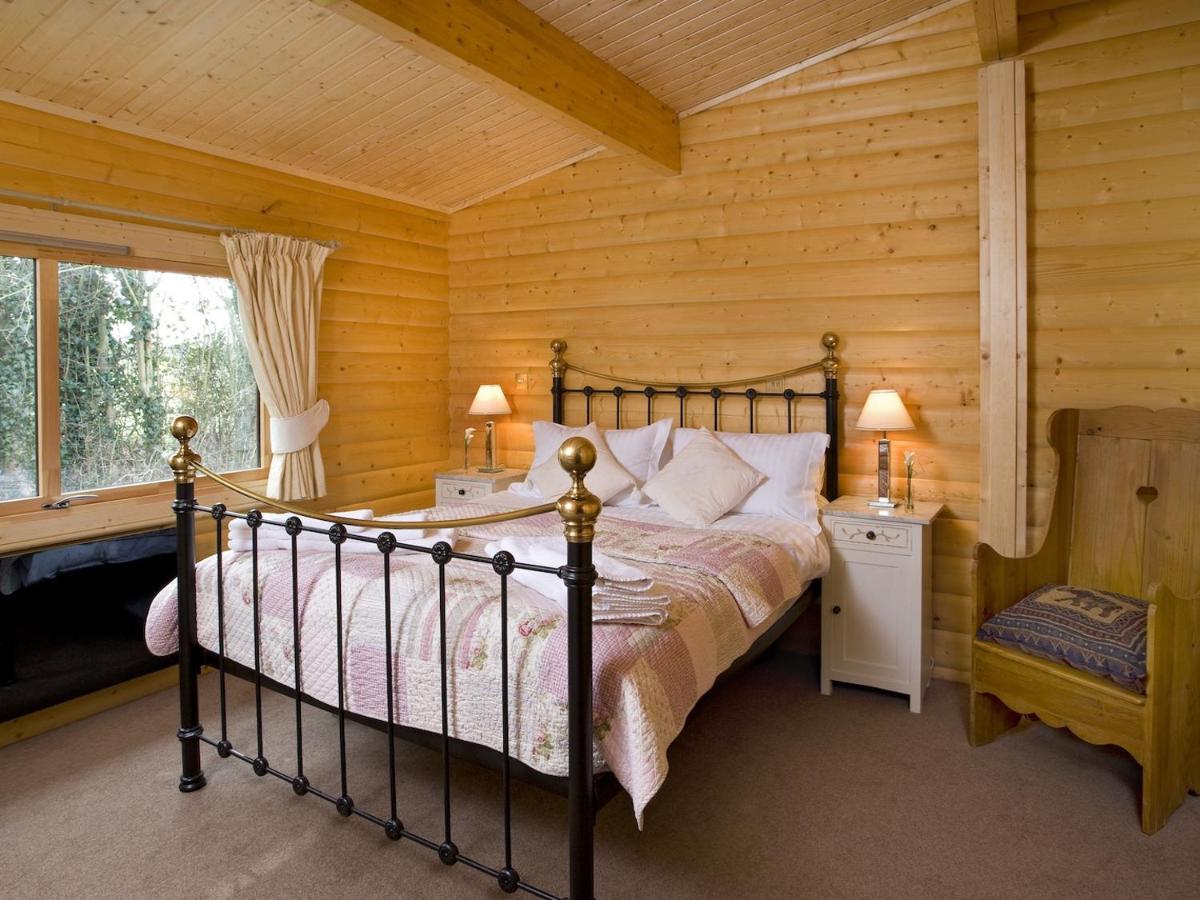 Cherbridge Lodges - Riverside Lodges, Short Lets Οξφόρδη Εξωτερικό φωτογραφία