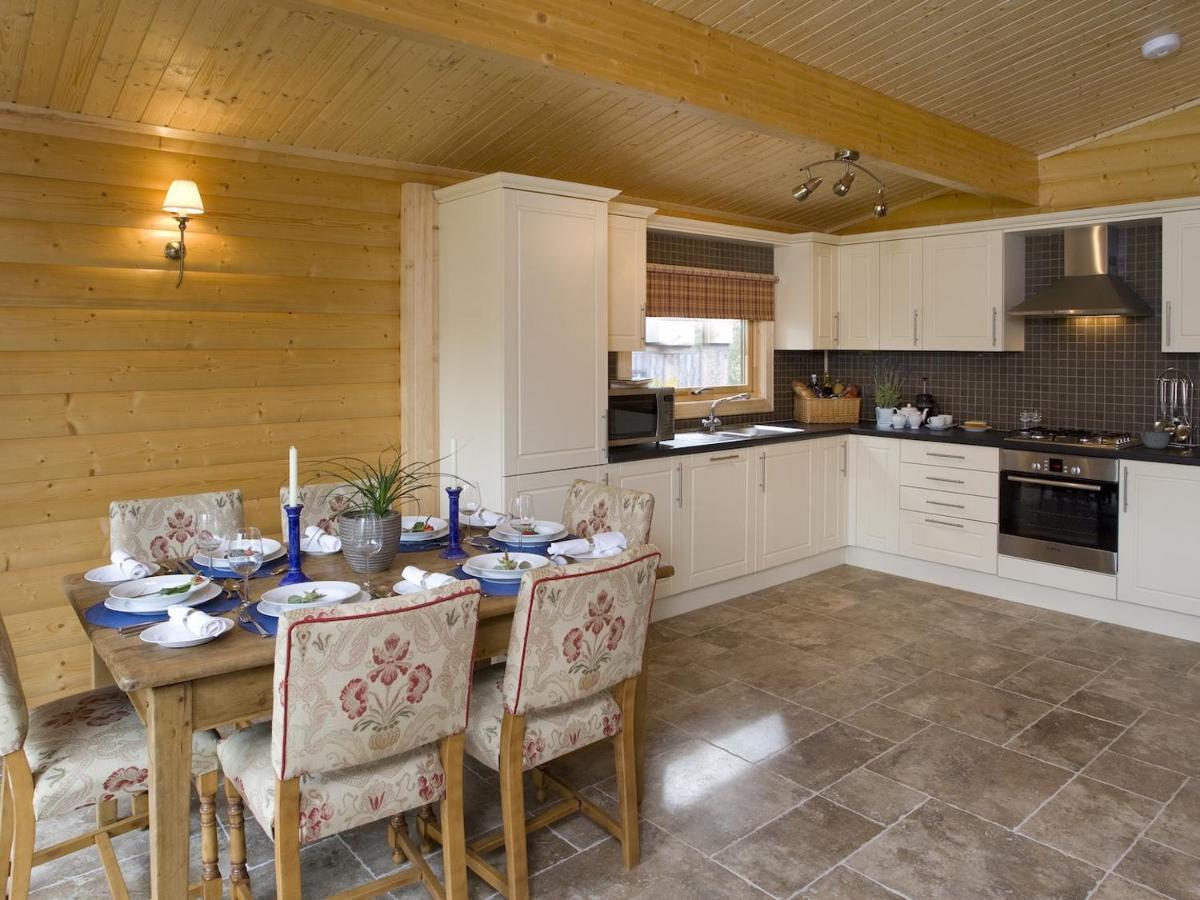 Cherbridge Lodges - Riverside Lodges, Short Lets Οξφόρδη Εξωτερικό φωτογραφία